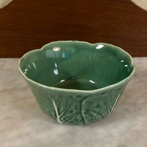 Vintage-Bordallo Pinheiro—Portugal 🇵🇹-Small Cabbage 🥬 Bowl-5”X 2.5”
